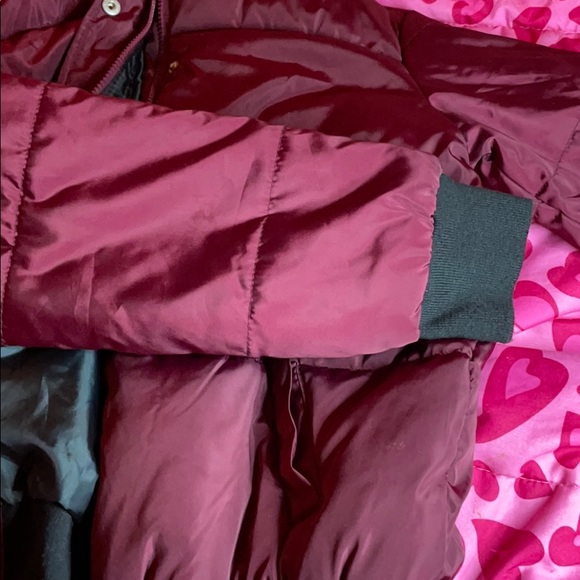burgandy jacket - Picture 2 of 5